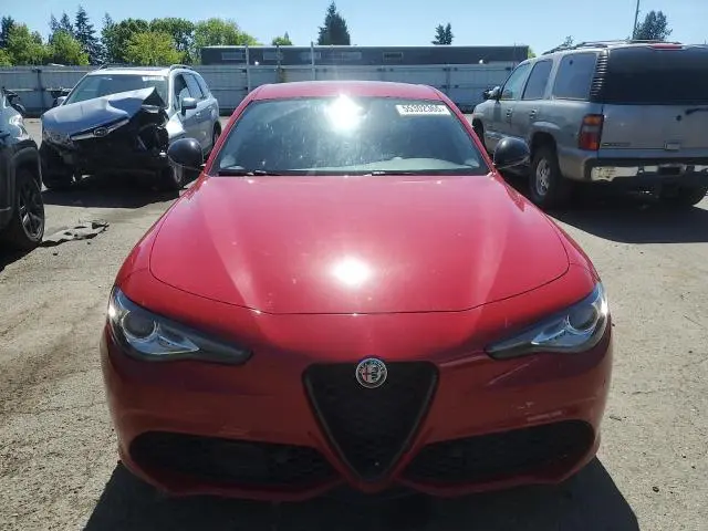 2017 ALFA ROMEO GIULIA TI  