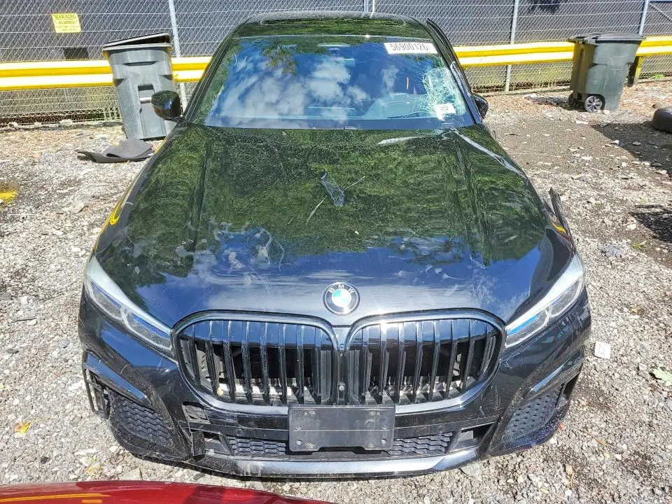 2020 BMW 750 XI  