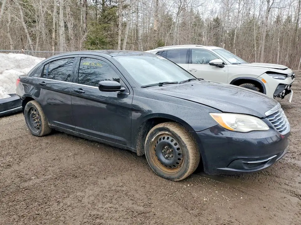 2011 CHRYSLER 200 LX  