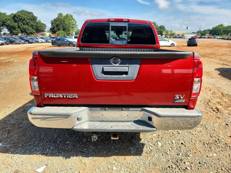 2017 NISSAN FRONTIER SV  