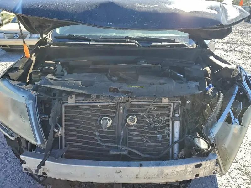 2016 NISSAN PATHFINDER S  