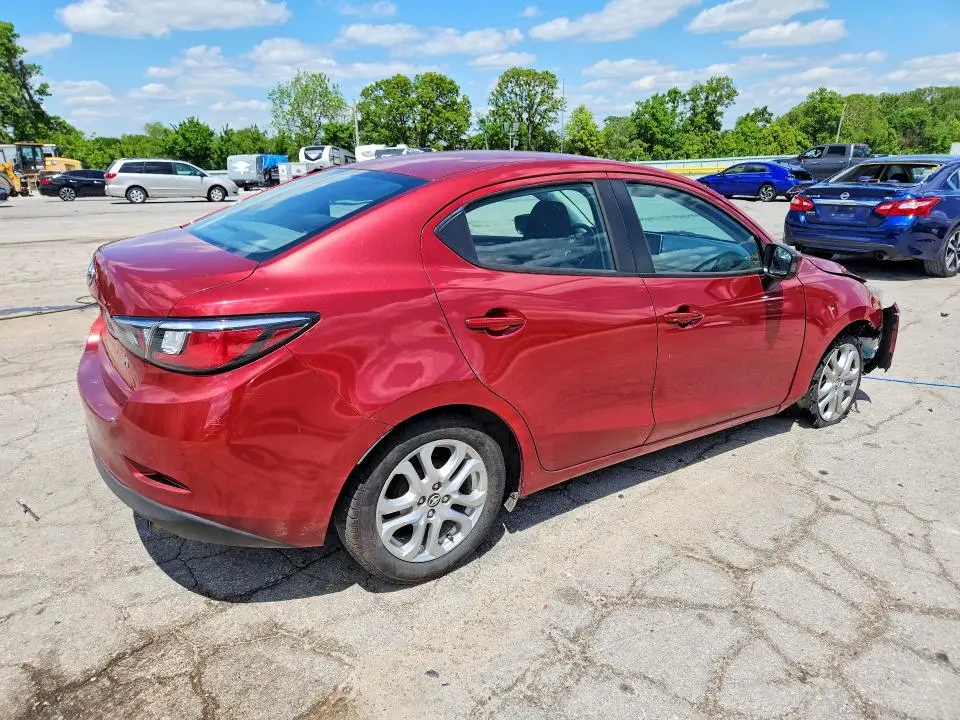 2018 TOYOTA YARIS IA BASE  
