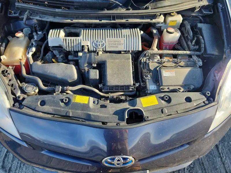 2015 TOYOTA PRIUS TWO  