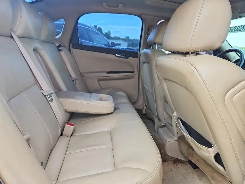 2011 CHEVROLET IMPALA LT  