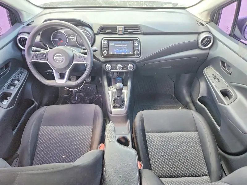 2021 NISSAN VERSA S  