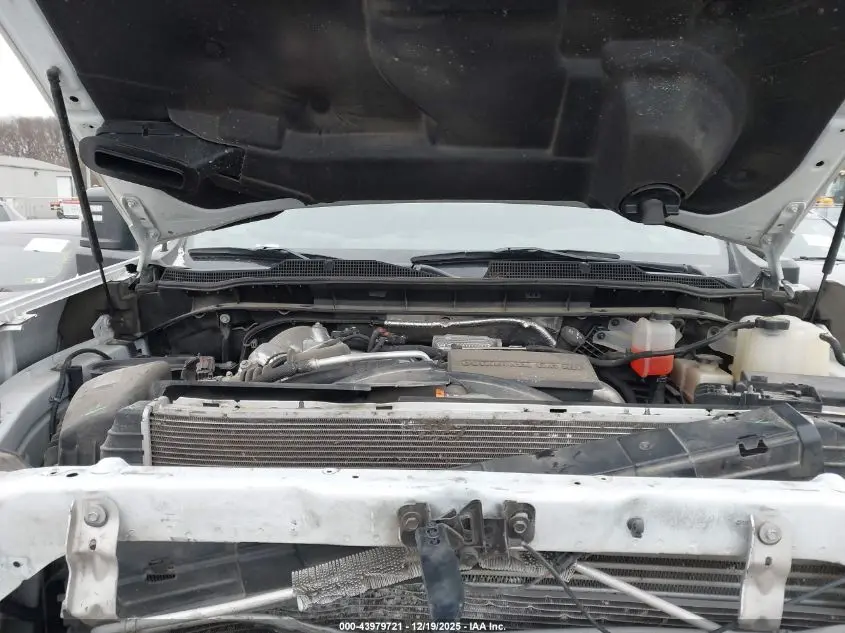 2021 CHEVROLET SILVERADO 2500HD 4WD  STANDARD BED LT