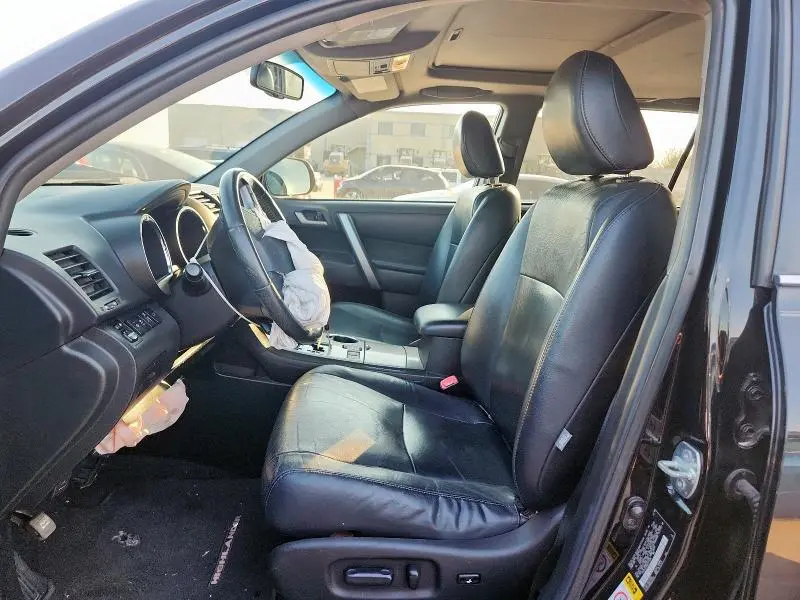 2013 TOYOTA HIGHLANDER BASE  