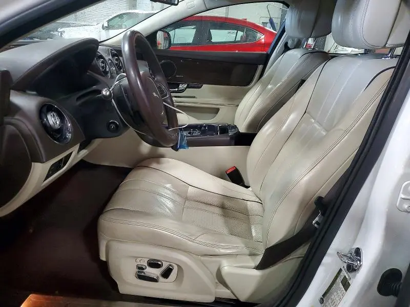 2013 JAGUAR XJL PORTFOLIO  