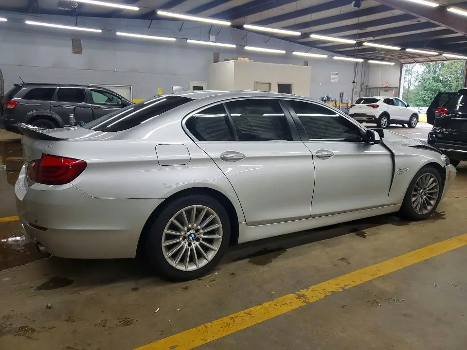2011 BMW 535 XI  