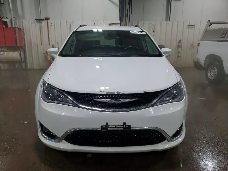 2017 CHRYSLER PACIFICA TOURING L  