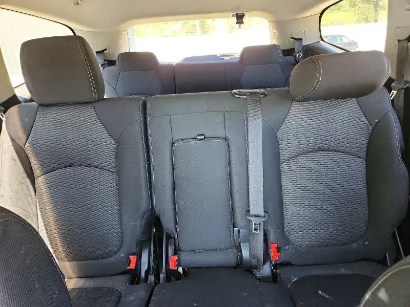 2016 CHEVROLET TRAVERSE LT  