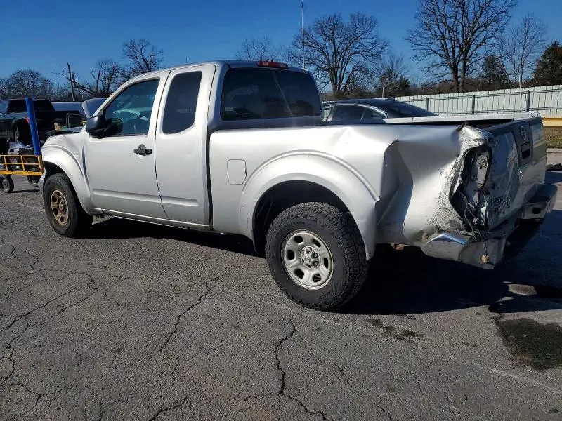 2011 NISSAN FRONTIER S  