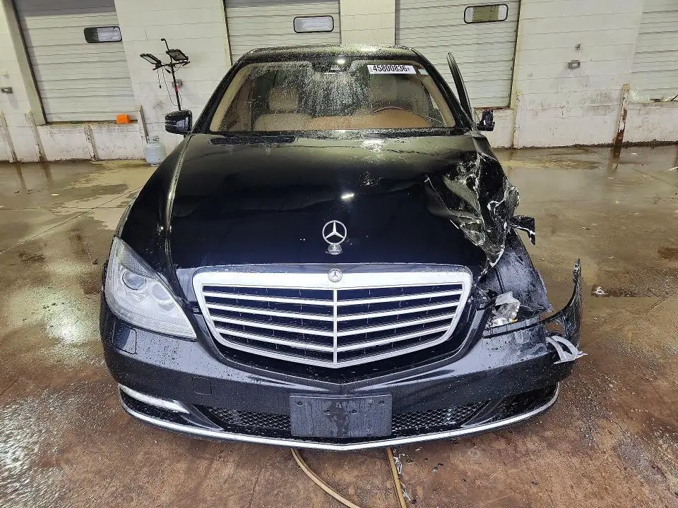 2010 MERCEDES-BENZ S 550 4MATIC  