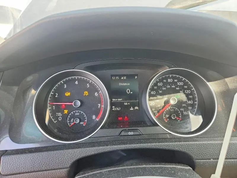2018 VOLKSWAGEN GOLF S  