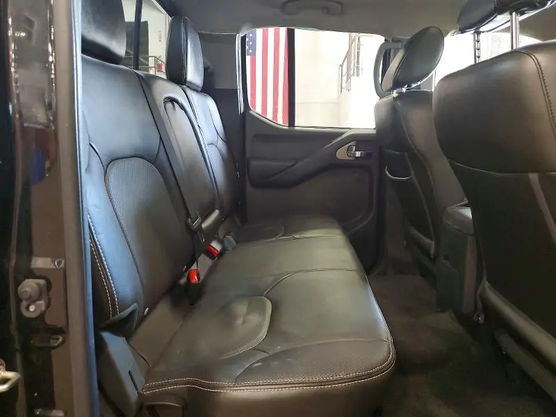 2016 NISSAN FRONTIER PRO-4X  