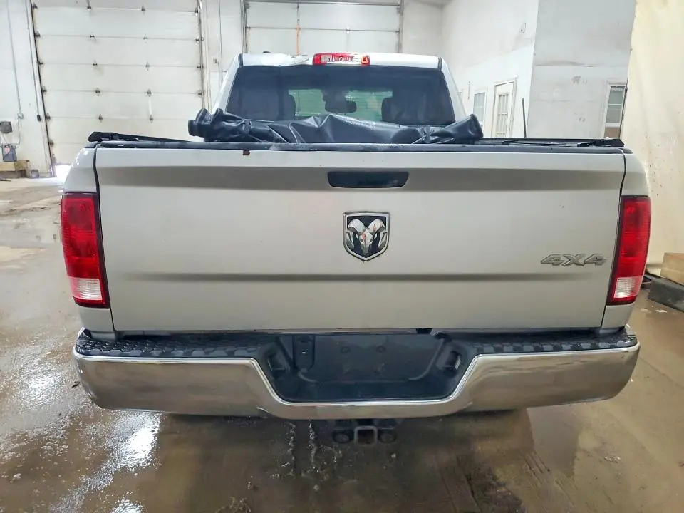 2016 RAM 1500 ST  