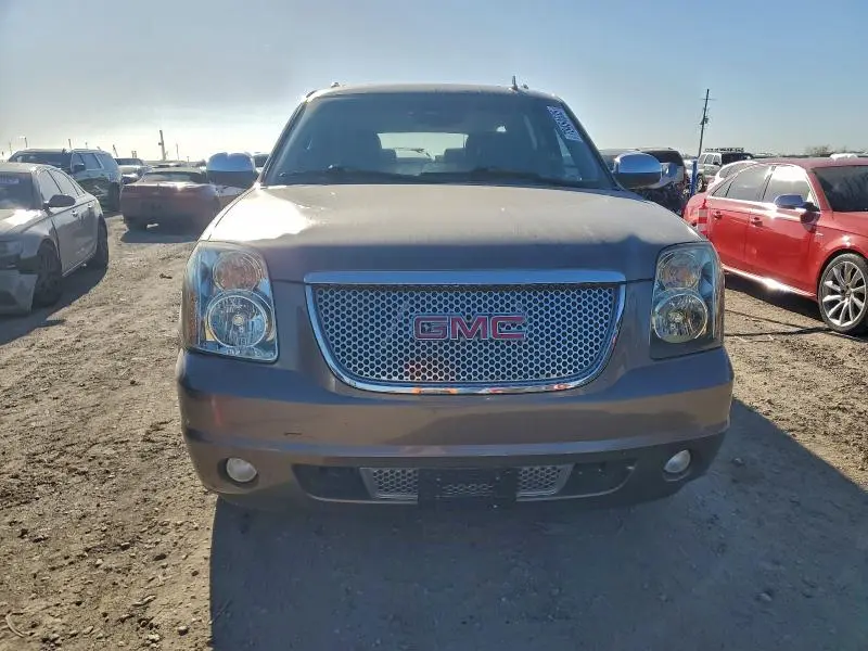 2012 GMC YUKON XL DENALI  