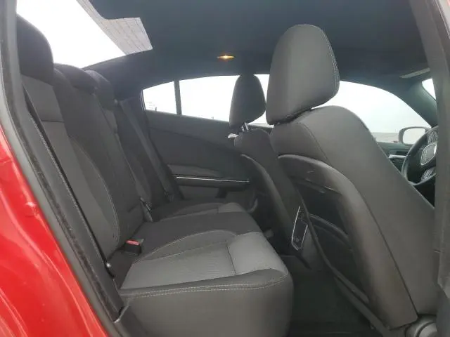 2015 DODGE CHARGER SE  