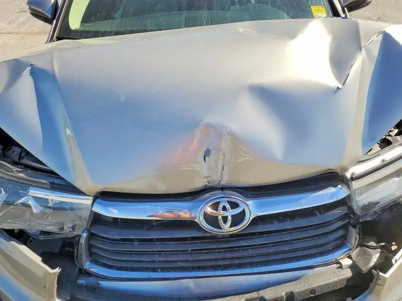 2016 TOYOTA HIGHLANDER LIMITED  