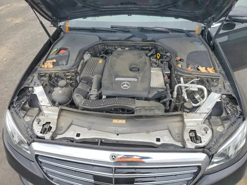 2017 MERCEDES-BENZ E 300 4MATIC  