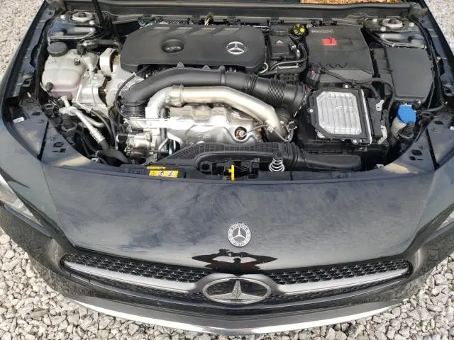 2025 MERCEDES-BENZ CLA 250