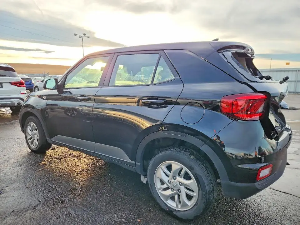 2022 HYUNDAI VENUE SE  