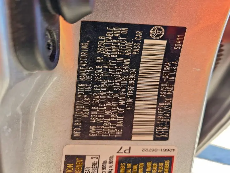 2015 TOYOTA CAMRY SE  