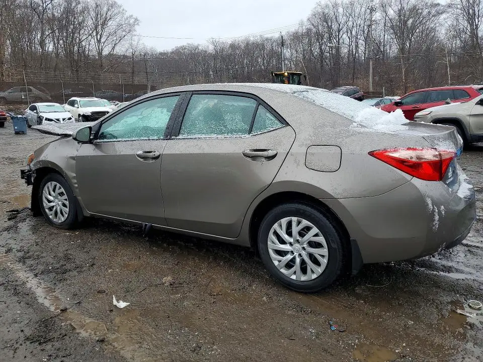 2018 TOYOTA COROLLA LE  