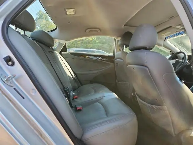 2011 HYUNDAI SONATA SE  