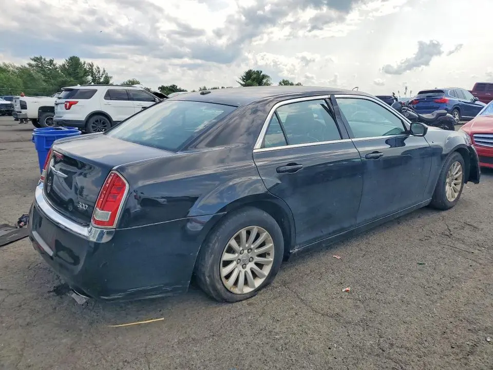 2013 CHRYSLER 300   