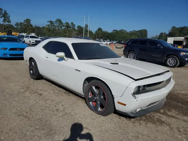2013 DODGE CHALLENGER SXT  
