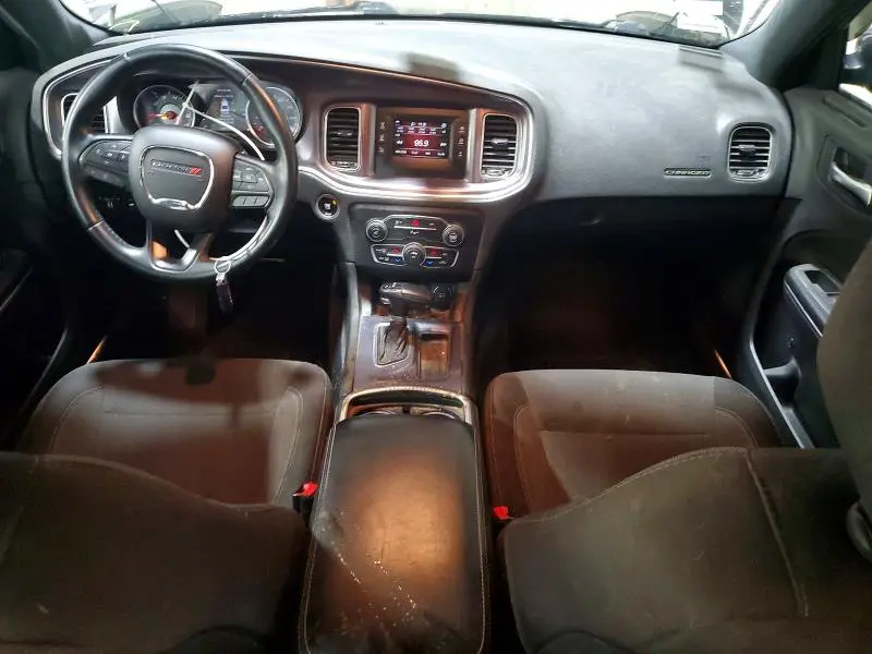 2015 DODGE CHARGER SE  