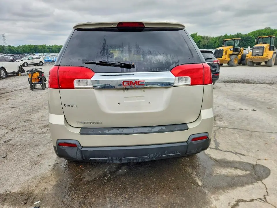 2015 GMC TERRAIN SLE  