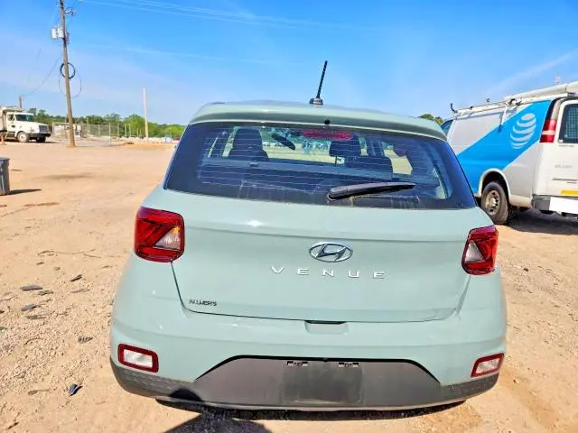 2025 HYUNDAI VENUE SE  