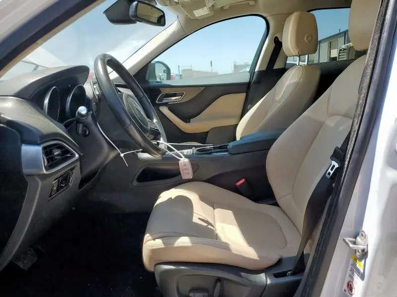 2017 JAGUAR F-PACE PREMIUM  