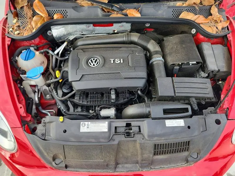 2014 VOLKSWAGEN BEETLE   