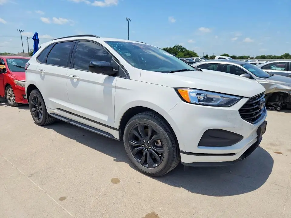 2024 FORD EDGE SE  