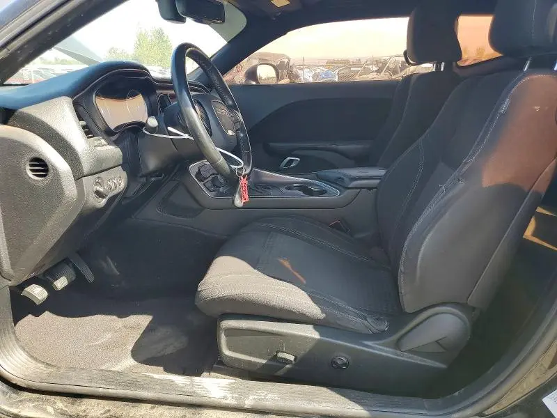 2015 DODGE CHALLENGER SXT  