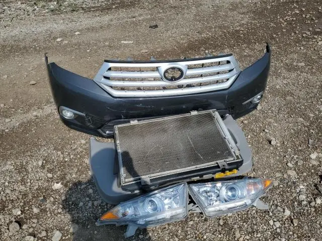 2013 TOYOTA HIGHLANDER LIMITED  