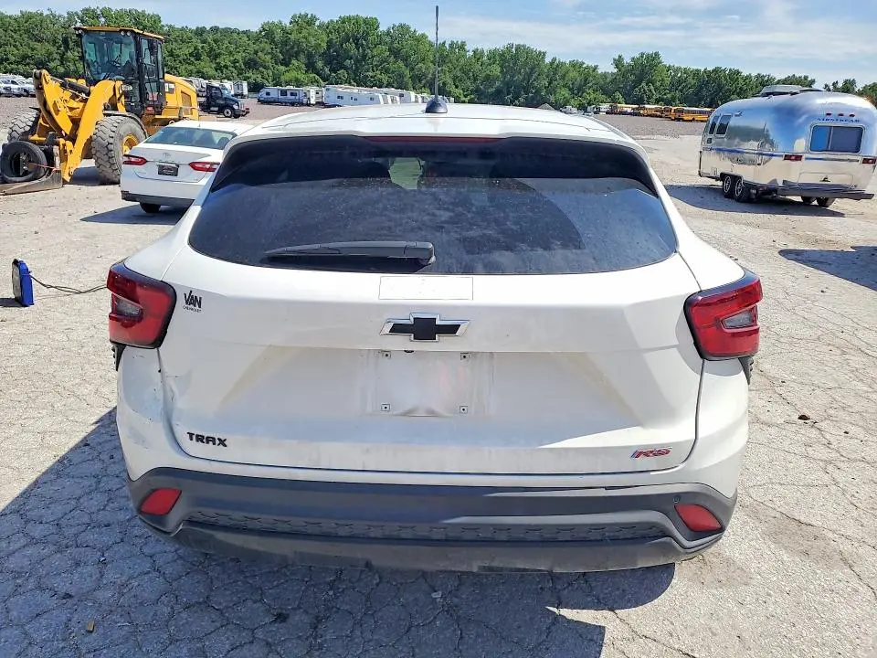 2025 CHEVROLET TRAX 1RS  