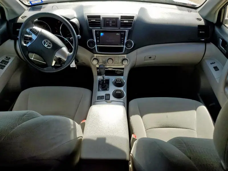 2013 TOYOTA HIGHLANDER BASE  