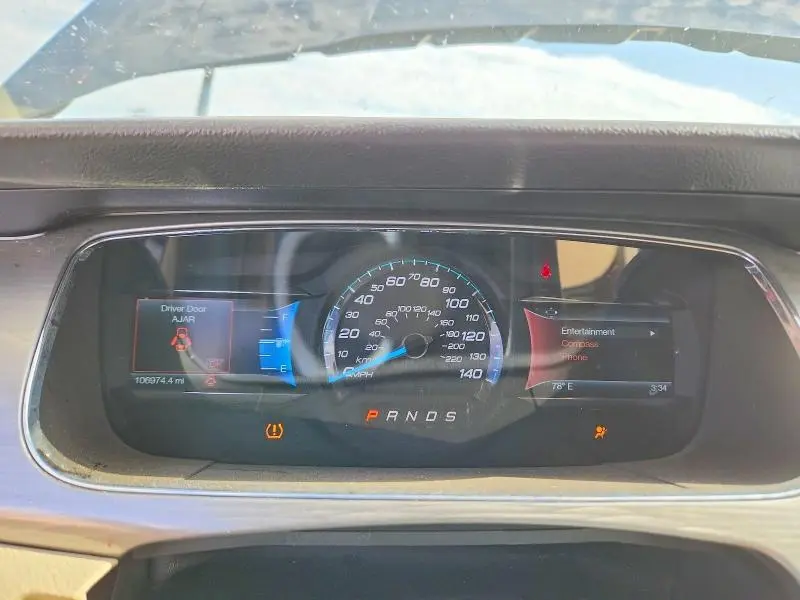 2015 FORD TAURUS SEL  