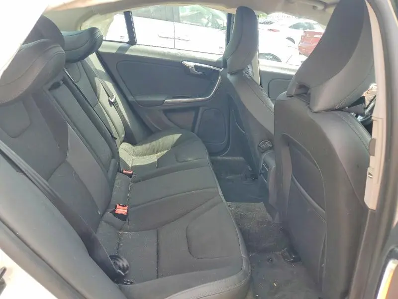 2013 VOLVO S60 T5  