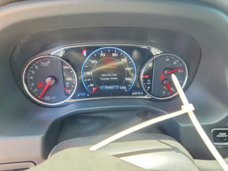 2022 GMC ACADIA SLT  