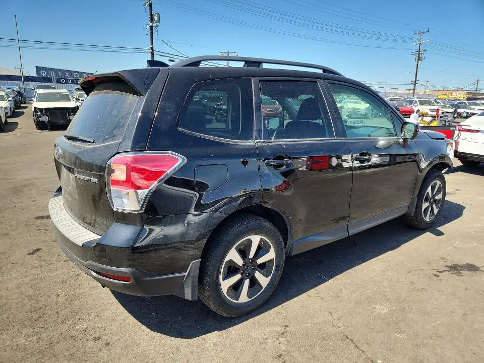 2018 SUBARU FORESTER 2.5I PREMIUM  