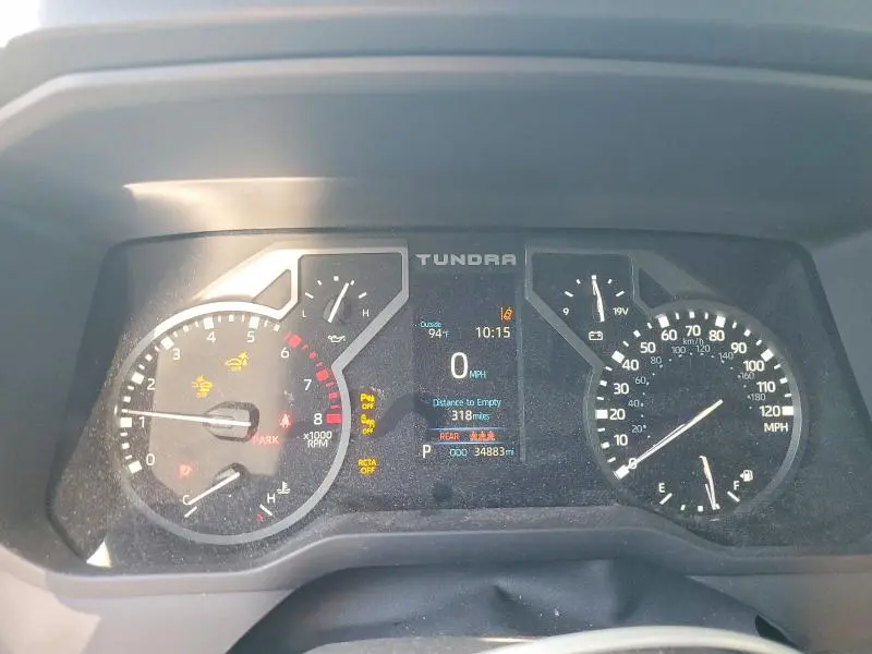 2025 TOYOTA TUNDRA SR5  