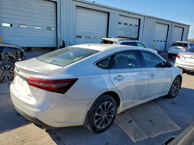2016 TOYOTA AVALON XLE  