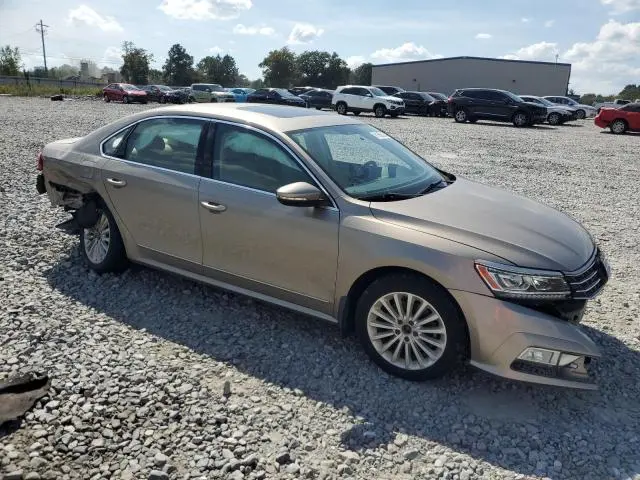 2016 VOLKSWAGEN PASSAT SE