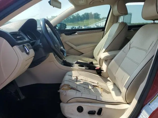 2017 VOLKSWAGEN PASSAT SE  