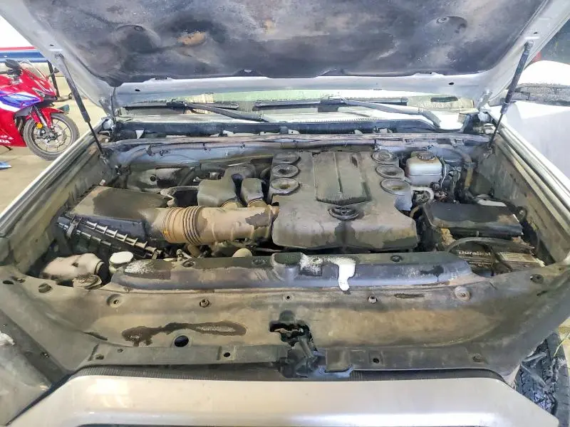 2015 TOYOTA 4RUNNER SR5/SR5 PREMIUM  